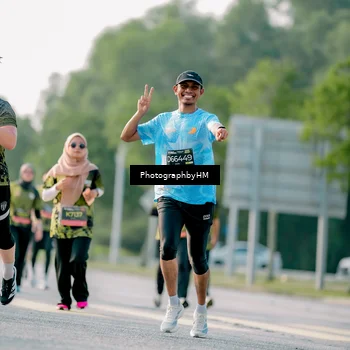 Runner Photo 6449377