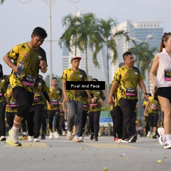 Runner Photo 6449384
