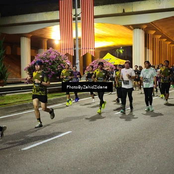 Runner Photo 6449411