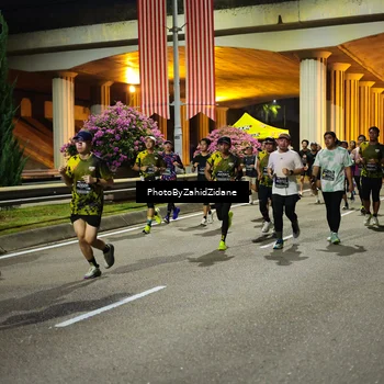Runner Photo 6449412