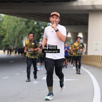 Runner Photo 6449454