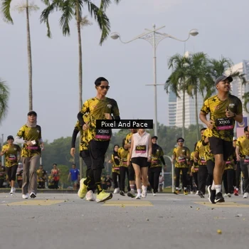 Runner Photo 6449455