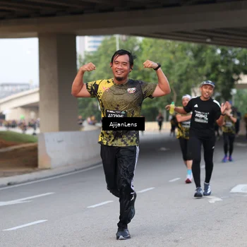 Runner Photo 6449472