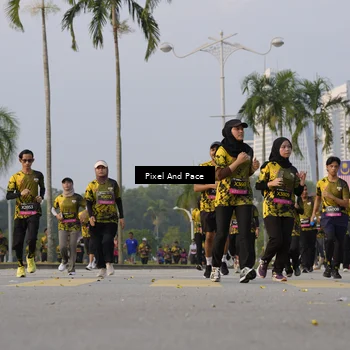 Runner Photo 6449473