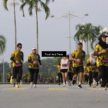 Runner Photo 6449475