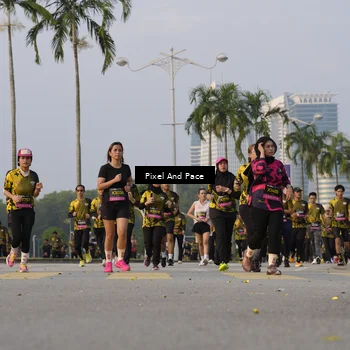Runner Photo 6449498