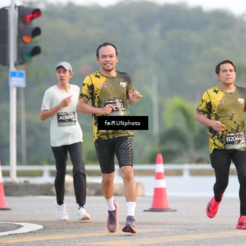 Runner Photo 6449506