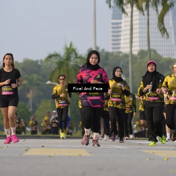 Runner Photo 6449512