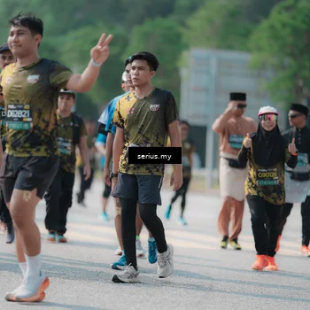 Runner Photo 6449516