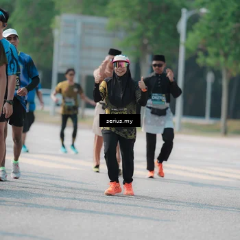 Runner Photo 6449521