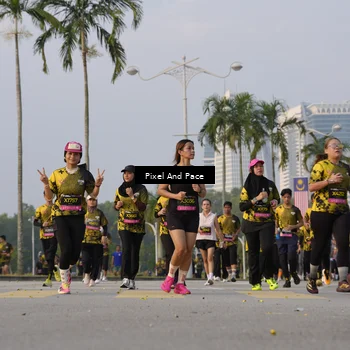 Runner Photo 6449528