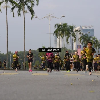 Runner Photo 6449537