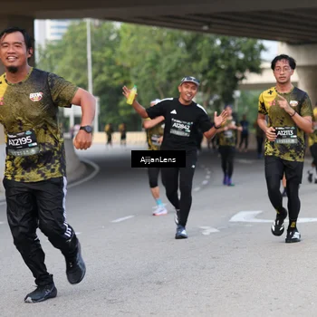 Runner Photo 6449541