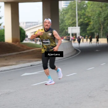 Runner Photo 6449567