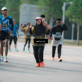 Runner Photo 6449582