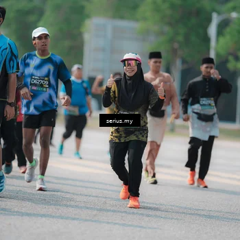 Runner Photo 6449585