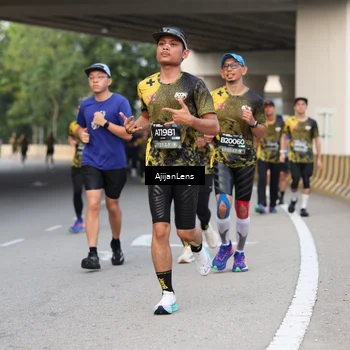 Runner Photo 6449595