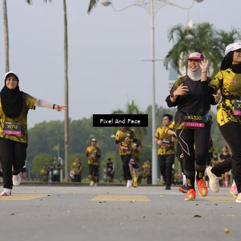 Runner Photo 6449606