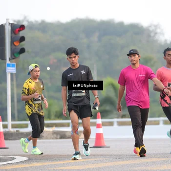 Runner Photo 6449613