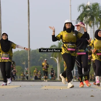 Runner Photo 6449617