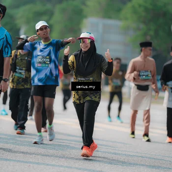 Runner Photo 6449618