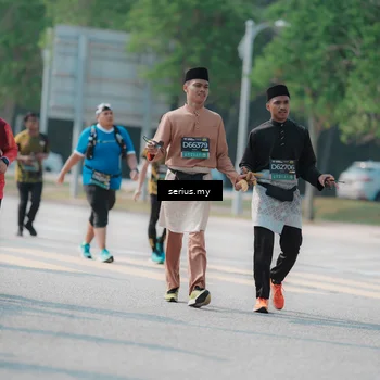 Runner Photo 6449623