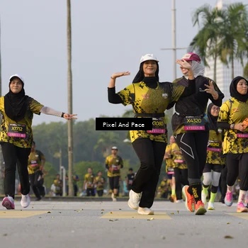 Runner Photo 6449629