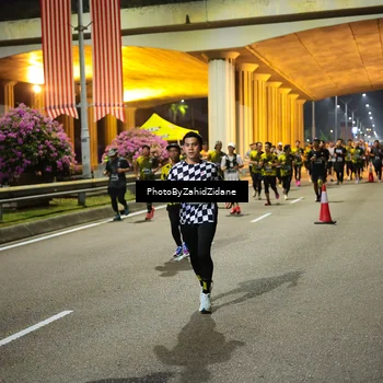 Runner Photo 6449631