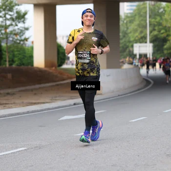 Runner Photo 6449644