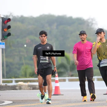 Runner Photo 6449648