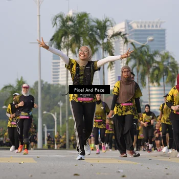 Runner Photo 6449656