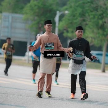 Runner Photo 6449678