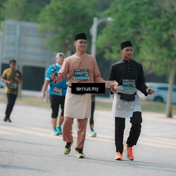 Runner Photo 6449679