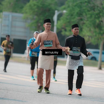 Runner Photo 6449680