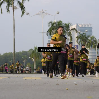 Runner Photo 6449681
