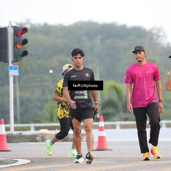 Runner Photo 6449684