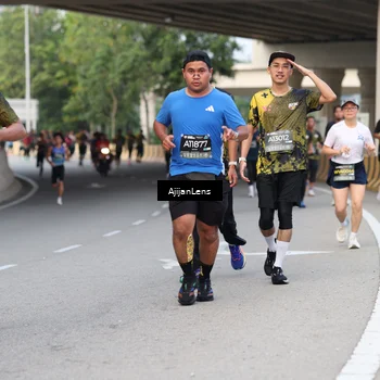 Runner Photo 6449697