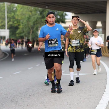 Runner Photo 6449714