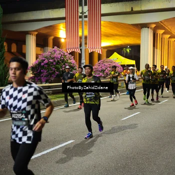 Runner Photo 6449723