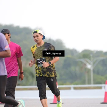 Runner Photo 6449749
