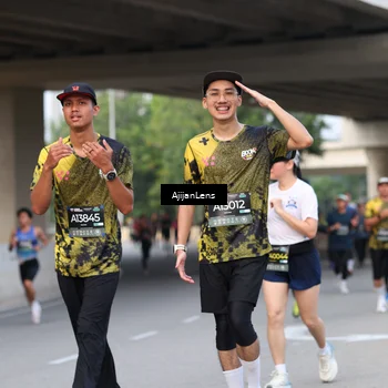 Runner Photo 6449760