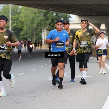 Runner Photo 6449779