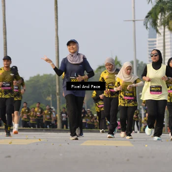 Runner Photo 6449802