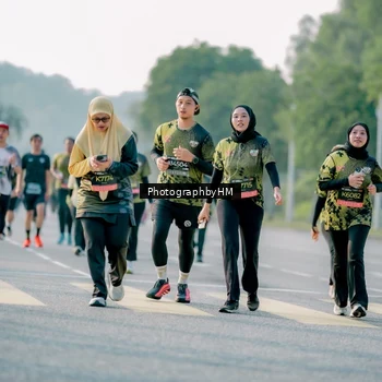 Runner Photo 6449843