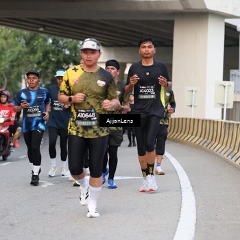 Runner Photo 6449845