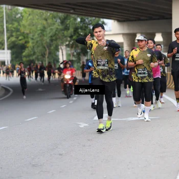 Runner Photo 6449859