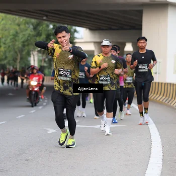 Runner Photo 6449861