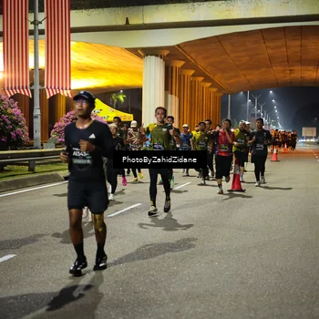 Runner Photo 6449895