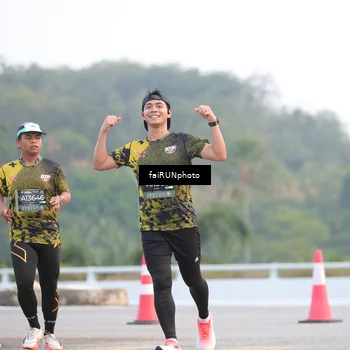 Runner Photo 6449898