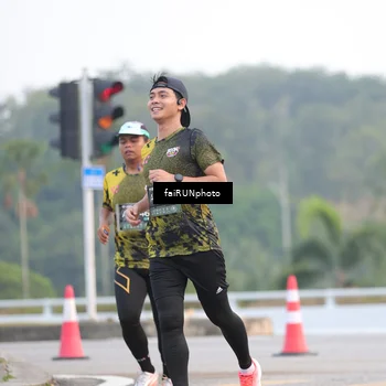 Runner Photo 6449921